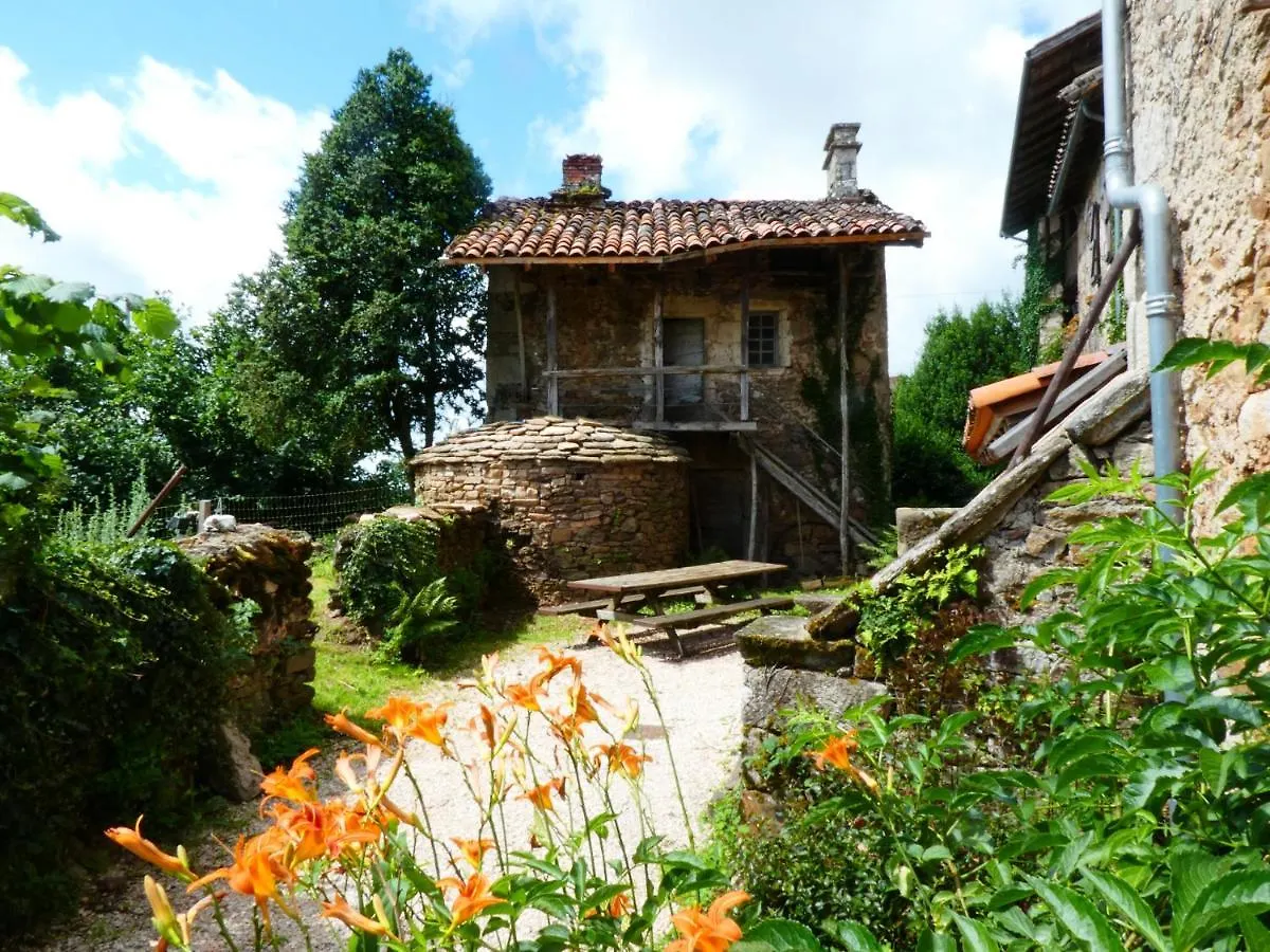 Holiday home Grande Maison De Caractere En Pierres -Superbe Vue Saint-Cirgues